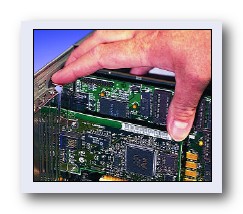 connettere la scheda video nello slot